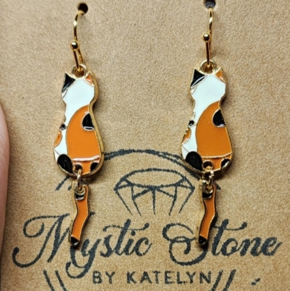 Cat Earrings Jewelry - Brand New Calico Cat Earrings With 😲 Moving Tails!